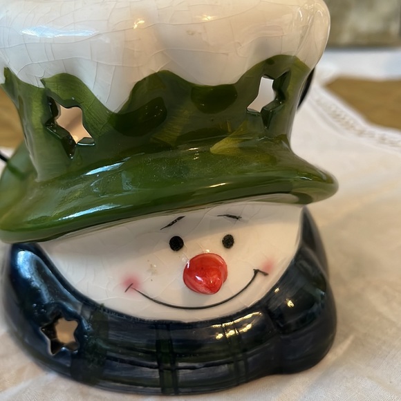 Ceramic tea light candle snowman with handle - Picture 2 of 5